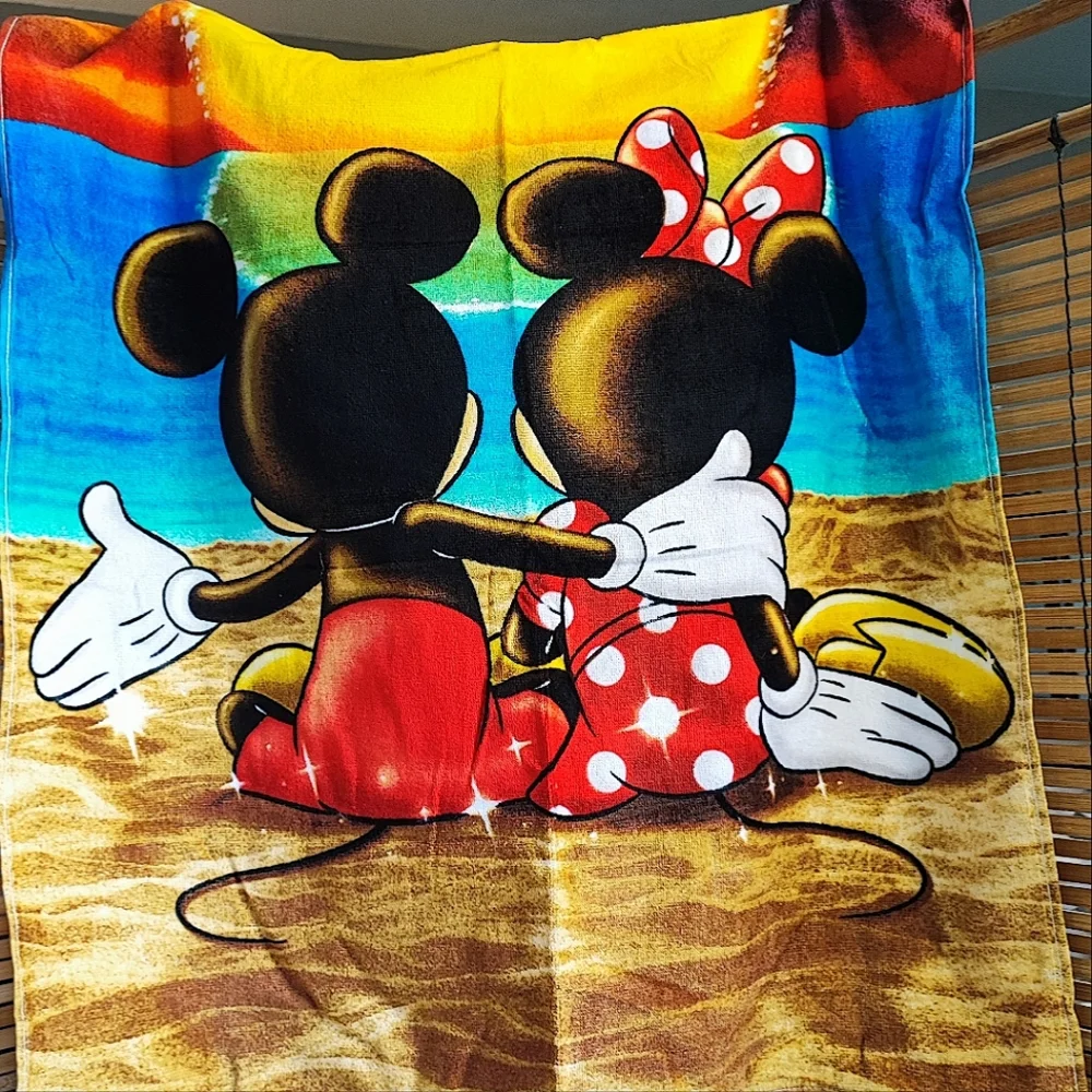 Officially Licensed Disney Sunset Beach Towel & Non Spill Cup Jerry Leigh NWT